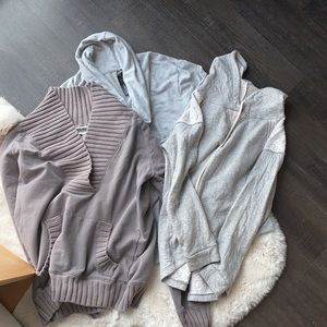 Bundle! Three cozy grey sweatshirts